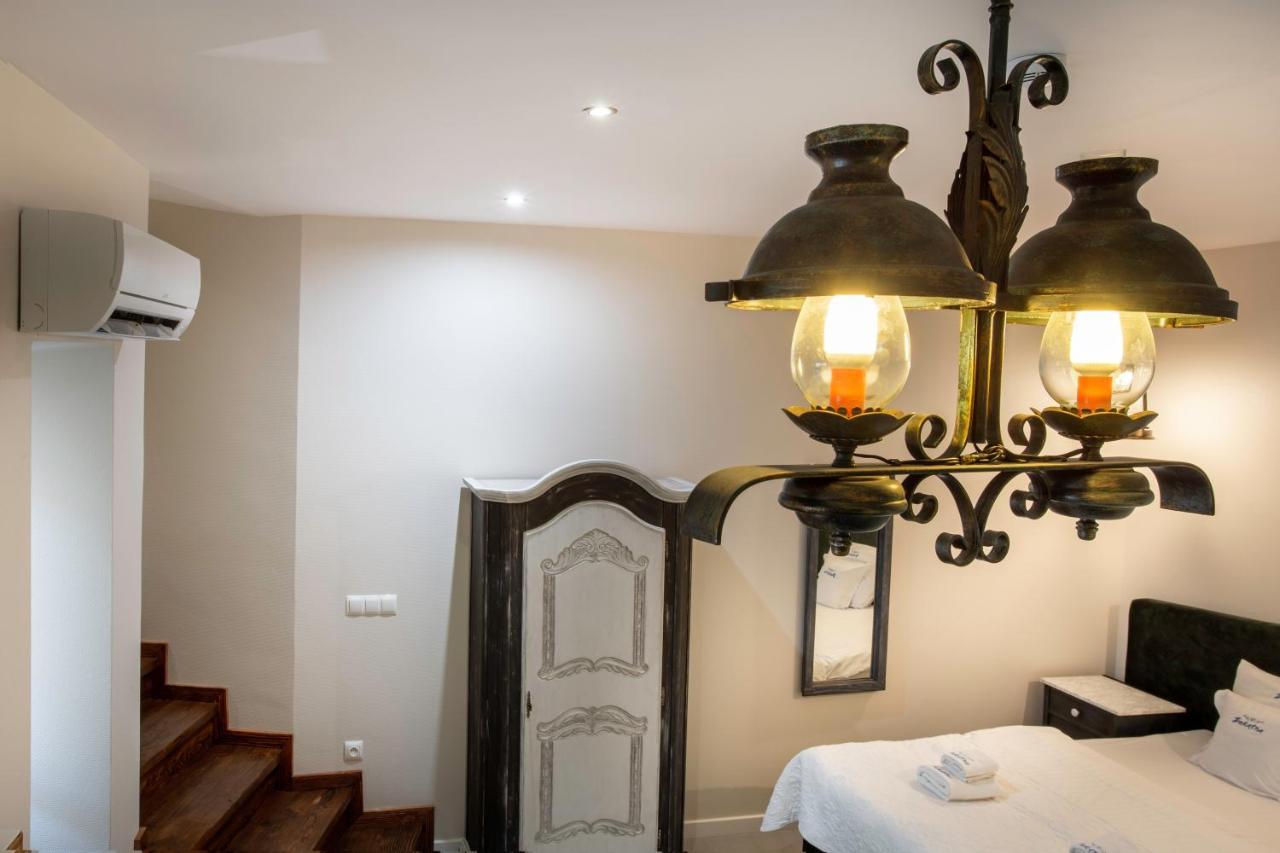 Aparthotel Zakatna B&B Tarnow Exterior photo
