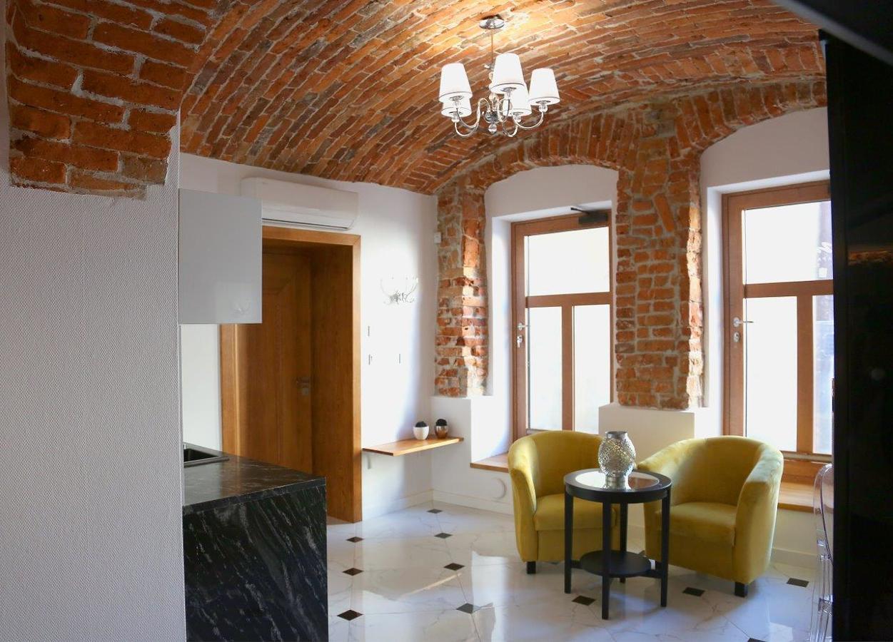 Aparthotel Zakatna B&B Tarnow Exterior photo